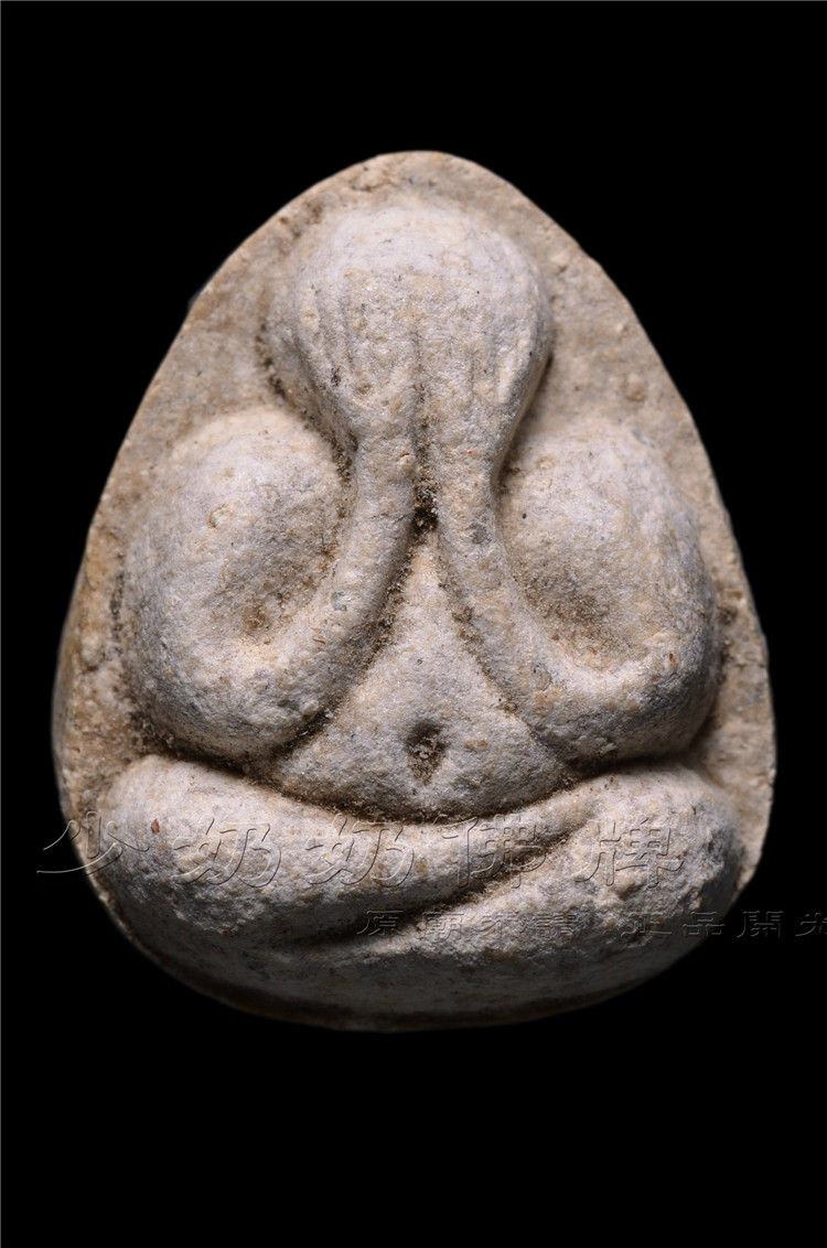 泰国佛牌 真品 龙婆多 2521掩面佛 必打 招财 助事业 生意