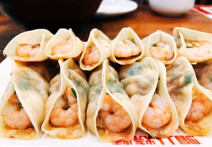 新和小馆老北京传统小吃饭店三鲜锅贴大虾虾仁传统中式糕点