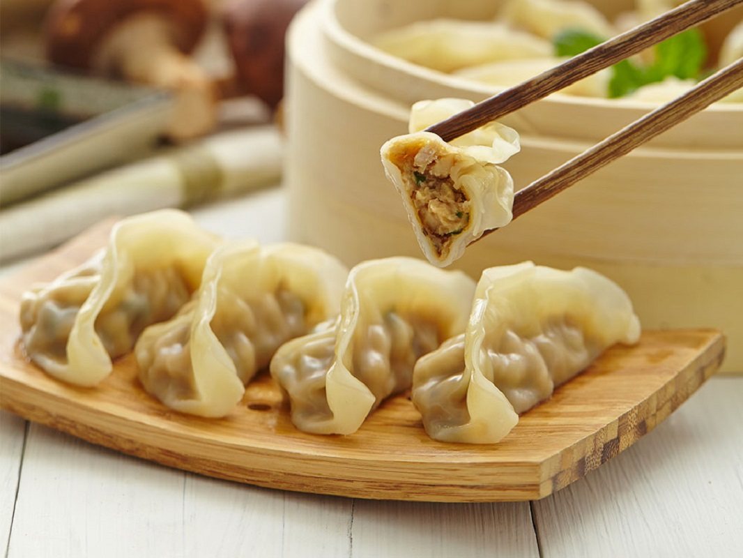 正大cp菌菇三鲜蒸饺早饭115克水饺