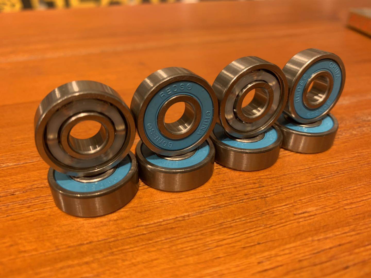 bones轴承专业滑板bigballs大珠速度更快转速轴承