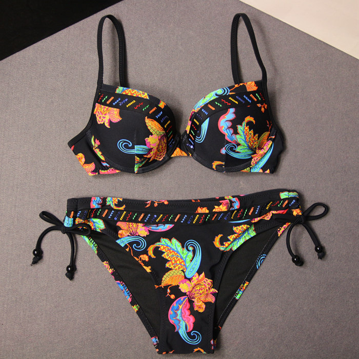 欧洲站泳衣女性性感三点式大小温泉泳装分体两件比基尼