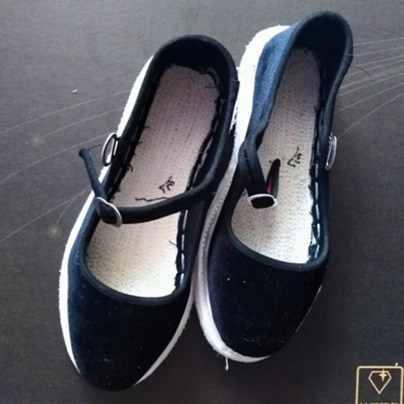 云南女式千层底纯手工布鞋一字带扣学生透气帆布鞋