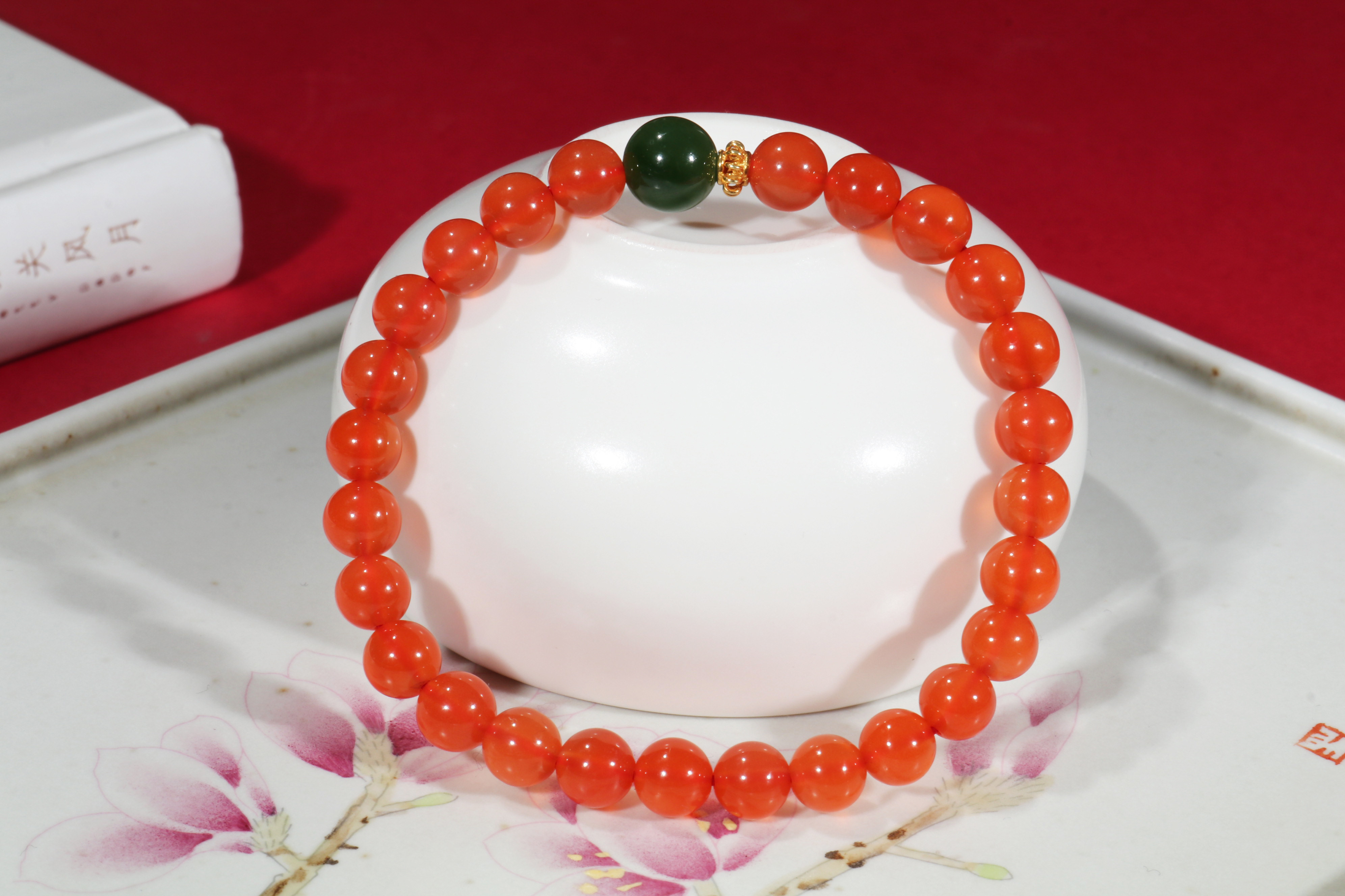 南红帝廷家荧光溢出出来天然保山冰红手串河湾手链