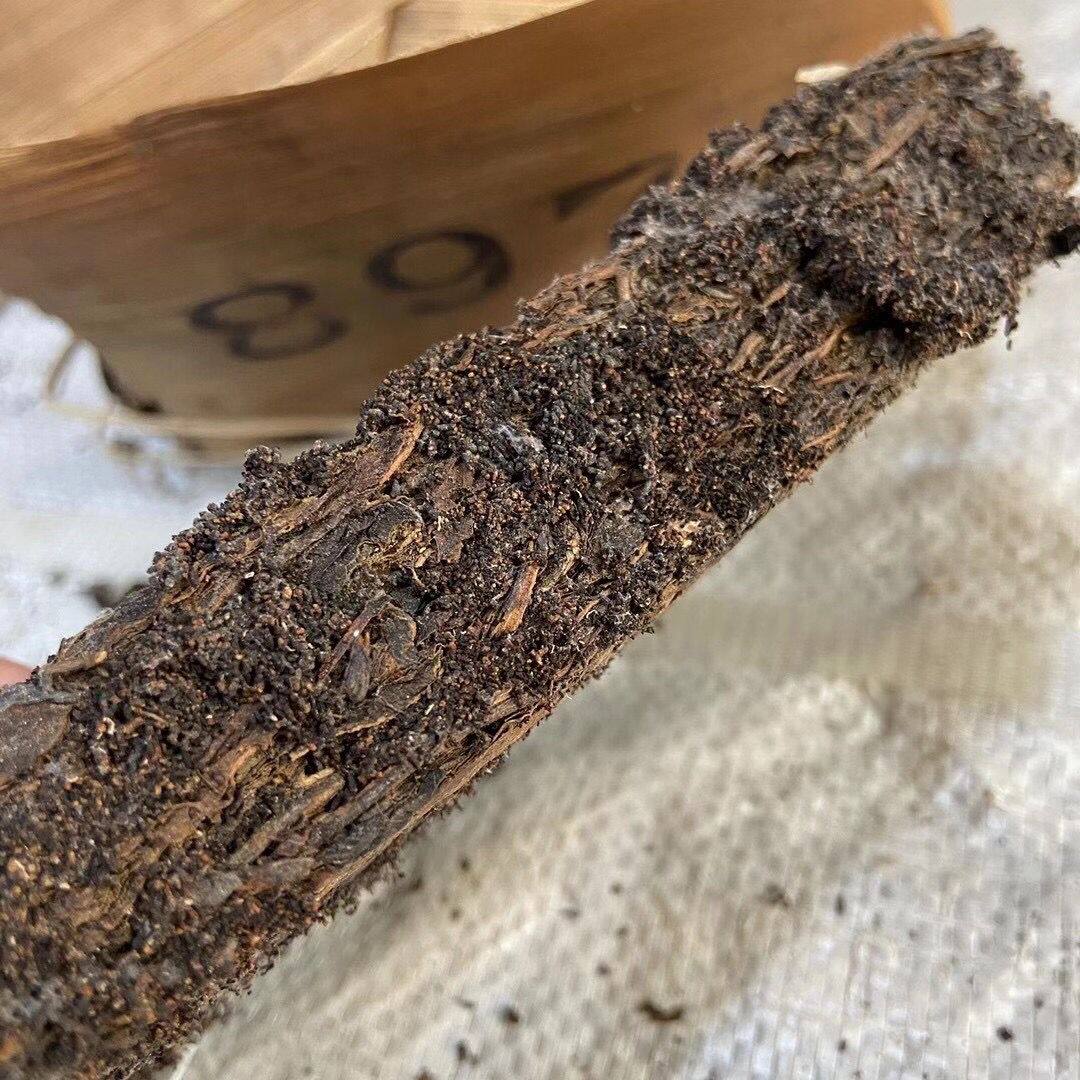 60年代云南南普洱虫屎茶8972黄片砖勐海老生珍藏普洱