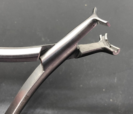 末端进口不锈钢回弯钢制钳镍钛丝弯制牙科工具其它口腔护理设备