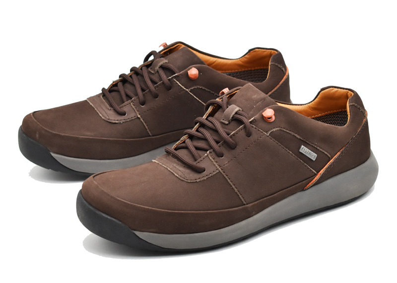 clarks其乐男鞋圆头头层牛皮时尚运动休闲系带气垫戈尔防水皮鞋