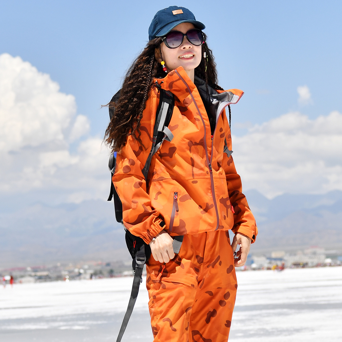 北京森林户外秋冬迷彩透气三层压胶硬壳防水登山冲锋衣裤套装女式