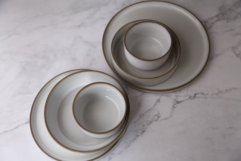 外贸原单出口经典简约北欧风格极简灰白平底碗