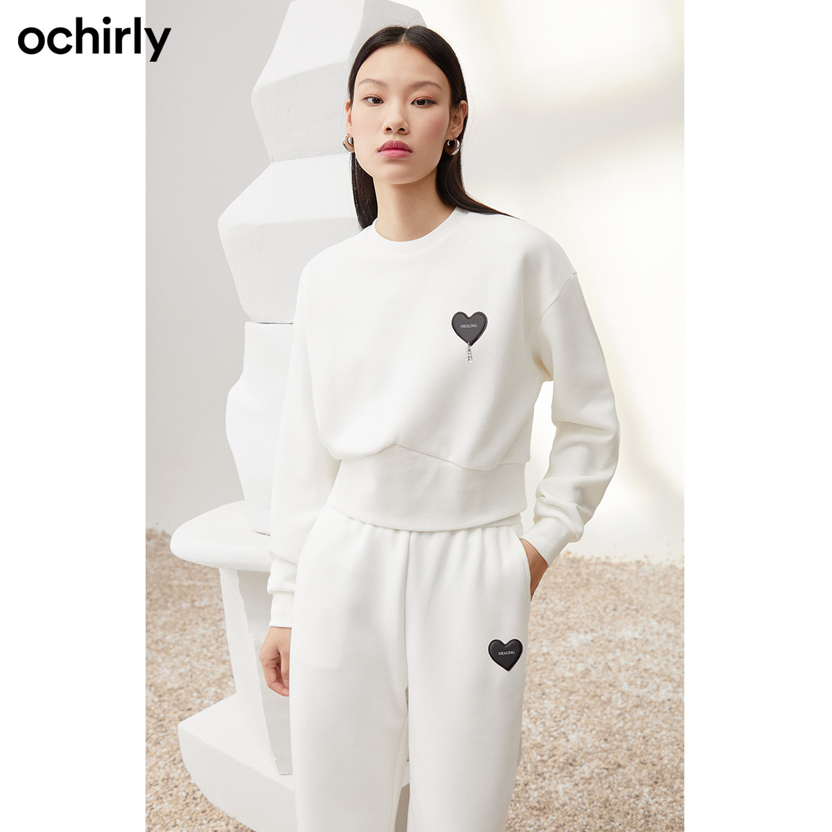 ochirly欧时力长袖卫衣女2022新款秋装上衣休闲宽松卫衣