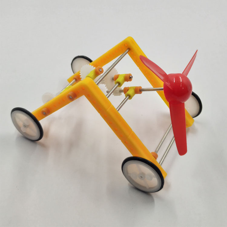 小车逆风迎风行走科技制作发明diy齿轮风能科学实验