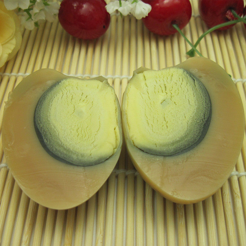 绵阳北川安县土特产张包蛋包盐蛋无铅松花皮蛋灰包松花