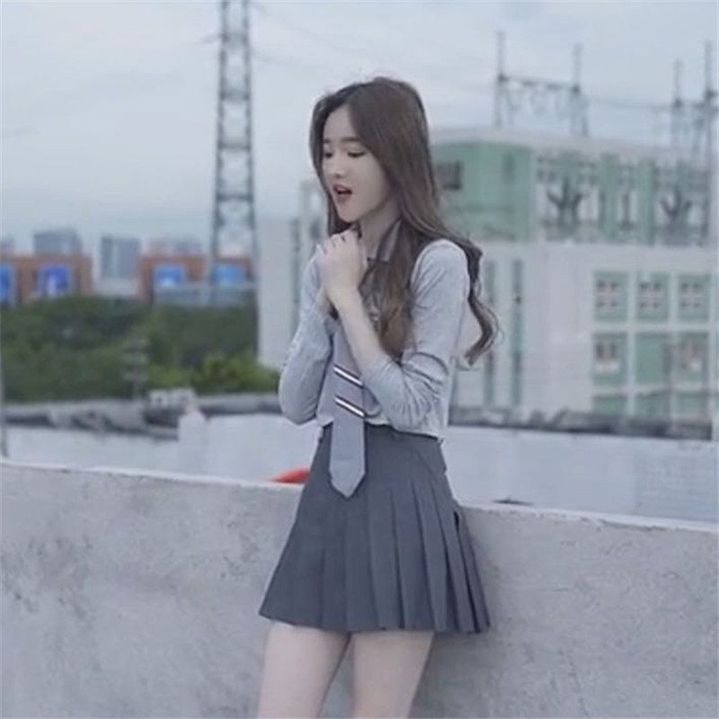 戴羽彤永不不失联的快手抖音同款早秋小个子甜美时尚套装