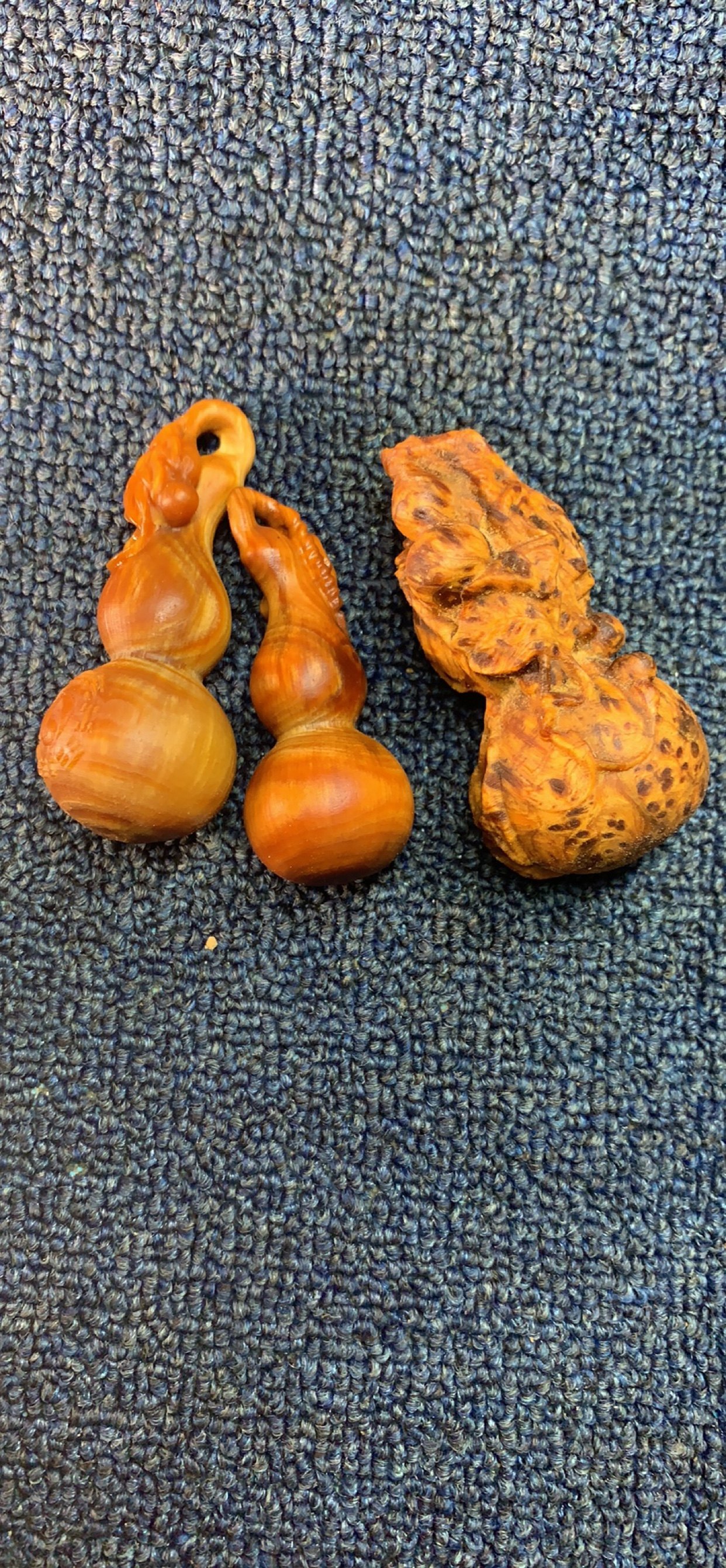 东北琥珀木北沉香红松明子原生态满油手把摆件摆件