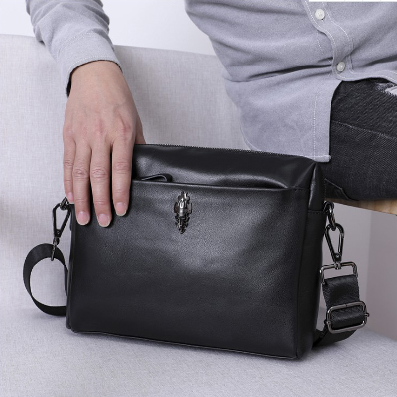 男包单肩包真皮包2021新款软皮牛皮商务休闲男士包袋