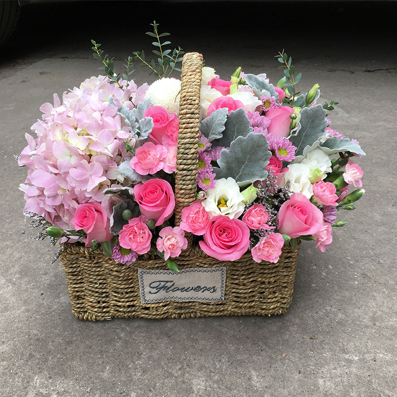 向日葵混搭玫瑰花束开业手提花篮 武汉同城速递乔迁生日花篮配送