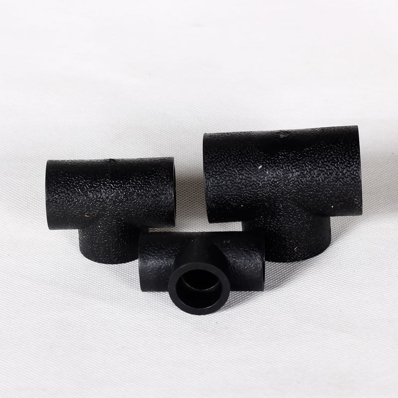 水管黑色四分高压直销厂家分到三通dn20pepe管