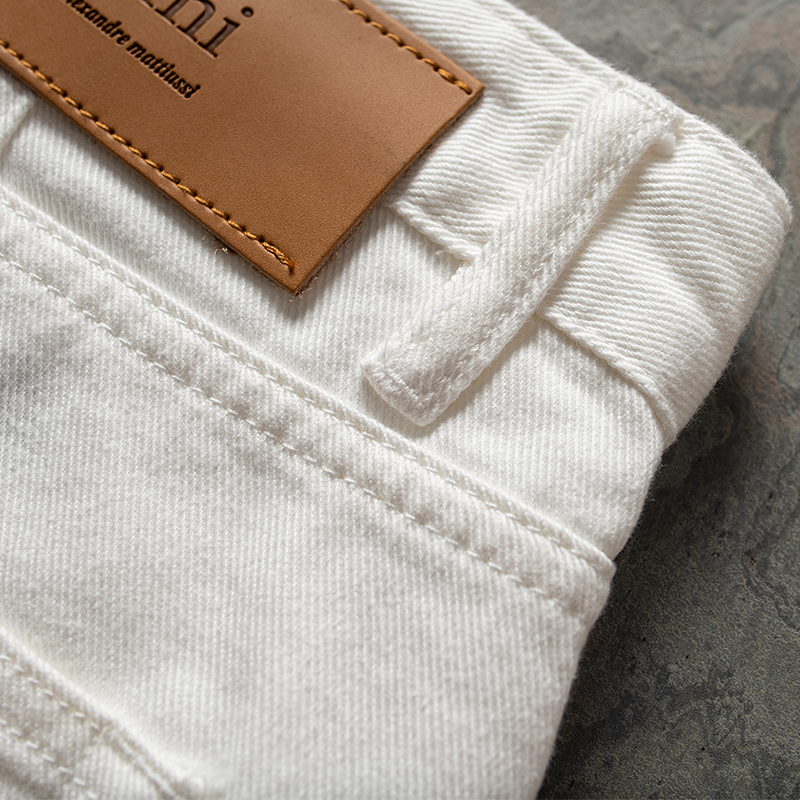 ERALDO法系小红心新锐都市复古斜纹中厚款直筒微廓形白色牛仔裤男