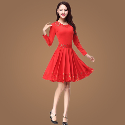 2018秋季新款广场舞服装连衣裙长短袖蕾丝中老年跳舞蹈表演出服装