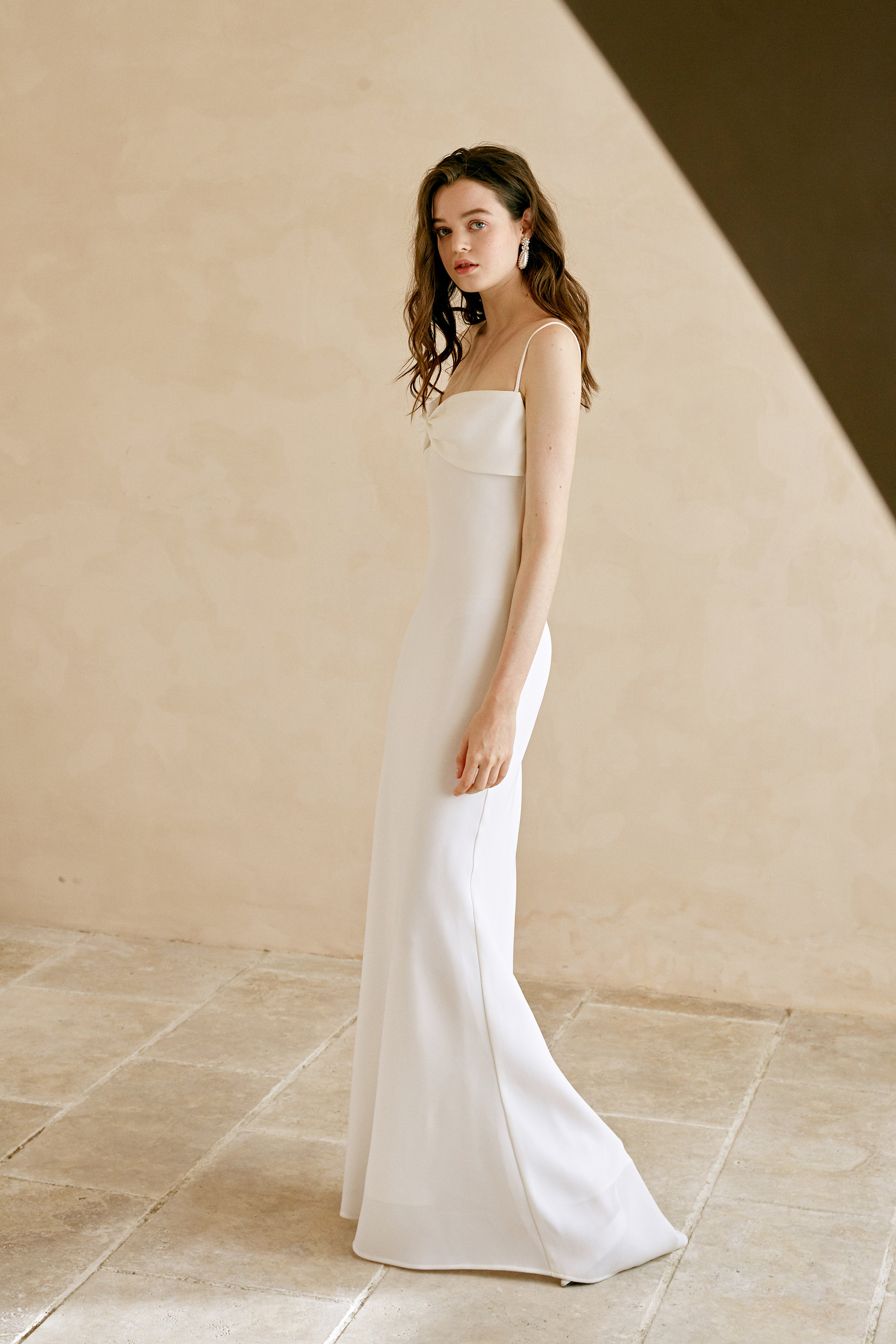 dreamer法式柔美蝴蝶结吊带鱼尾轻婚纱旅拍