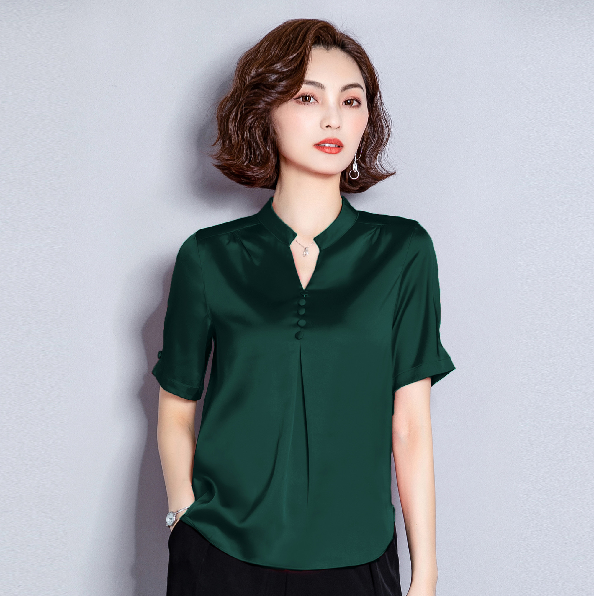 真丝时尚领显洋气妈妈恤小上衣半袖蚕丝桑蚕衬衫