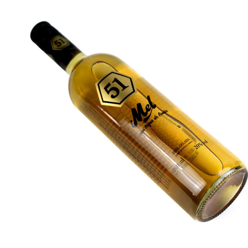 cachaca 51 mel 巴西进口卡察沙蜂蜜味甘蔗酒卡莎萨朗姆酒740ml
