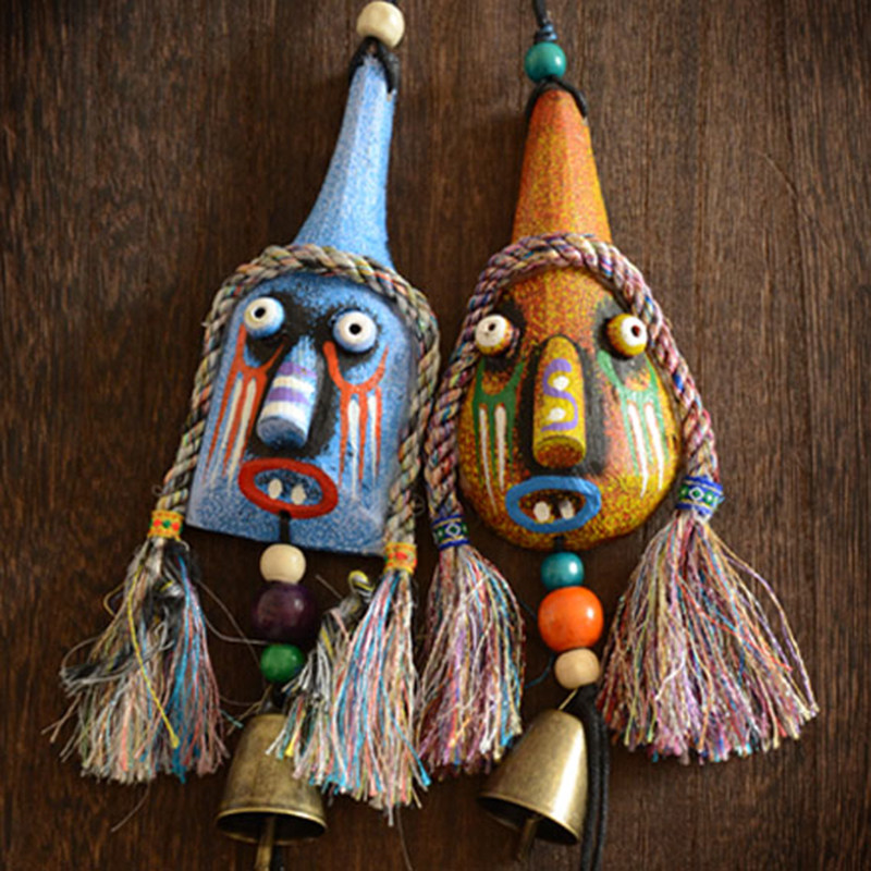 云南少数少数民族民族风东巴吞口挂件彩绘门口风铃纳西族