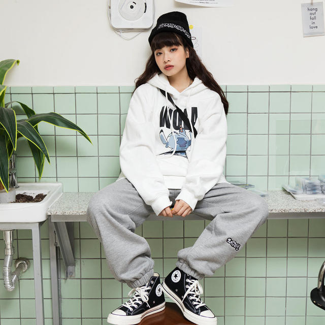 Chaosan WOLA autumn bear hooded sweater jacket for men and women couples national tide brand loose lazy wind wild hoodie Chaosan WOLA autumn bear hooded sweater jacket for men and women couples national tide brand loose lazy wind wild hoodie