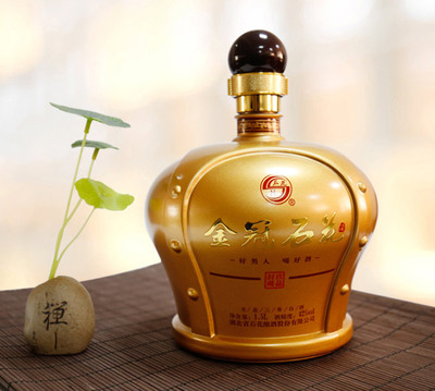 礼盒装石花三金冠42度香型粮食1500ml大坛白洒国产白酒