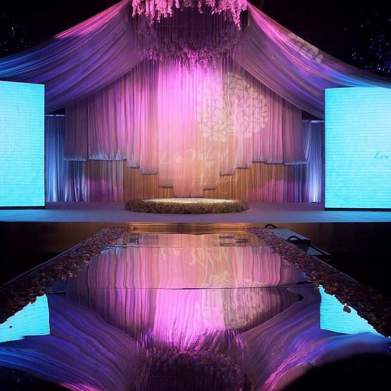 pe镜面板摄影拍照反光倒影板双面不碎镜 舞台婚礼婚庆t台地板地毯