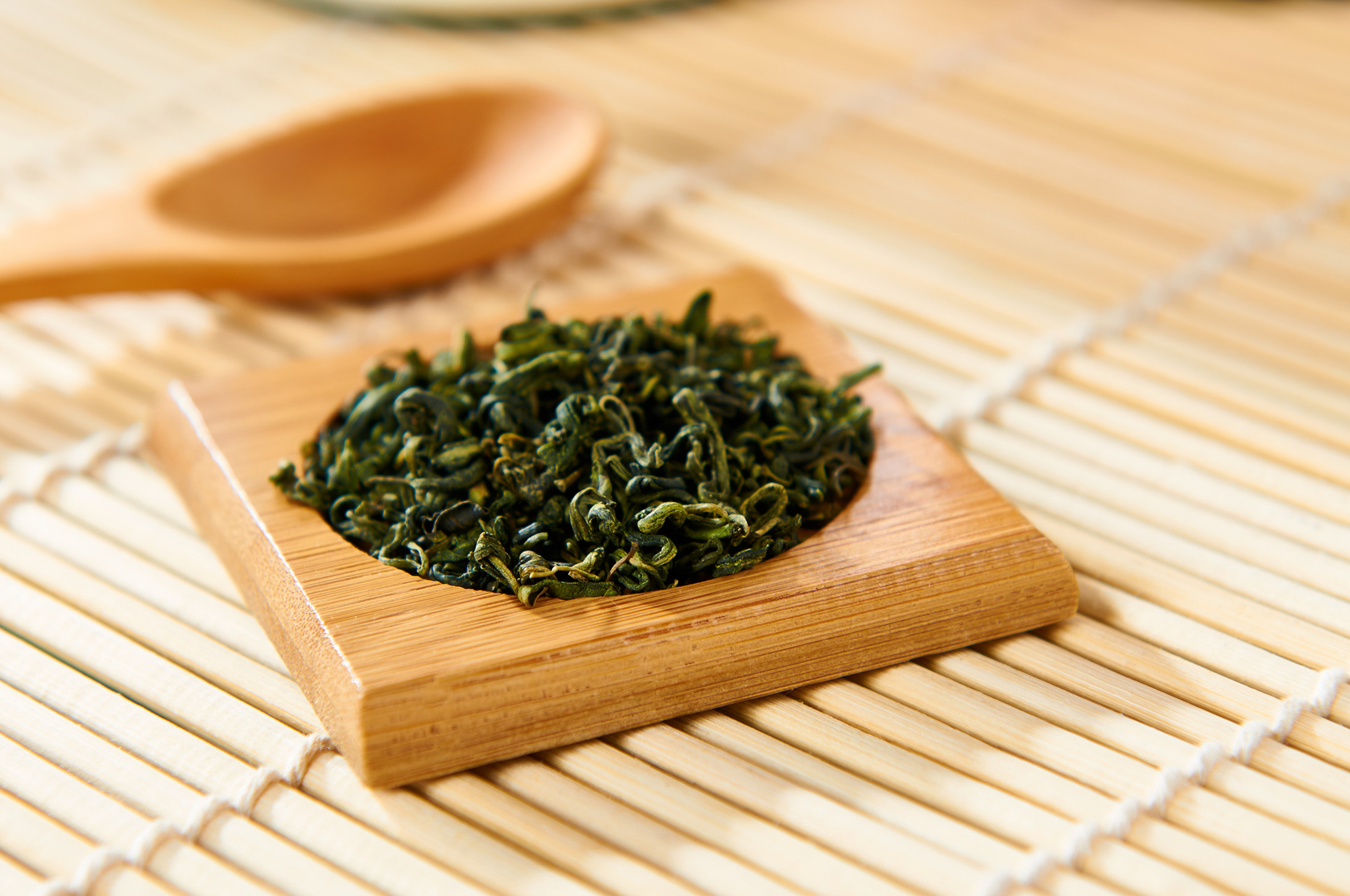 本草纲目推荐好茶乌玛农场宁夏特产枸杞芽茶罐装养生茶