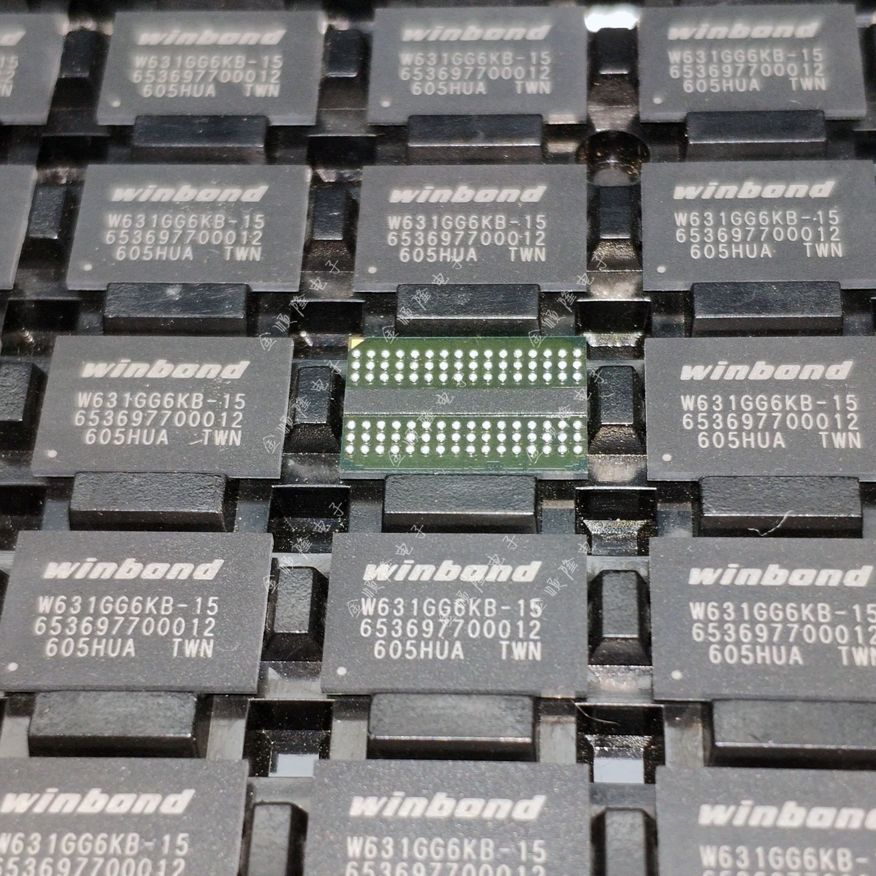 w631gg6kb152gb256mbddrbga存储器闪存内存颗粒原装存储器