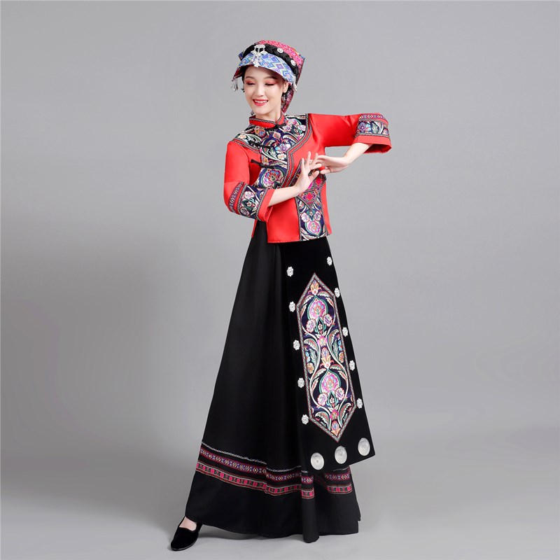 土家族少数民族风服装女苗族服瑶族套装苗寨苗疆裙子婚服旅拍摄影