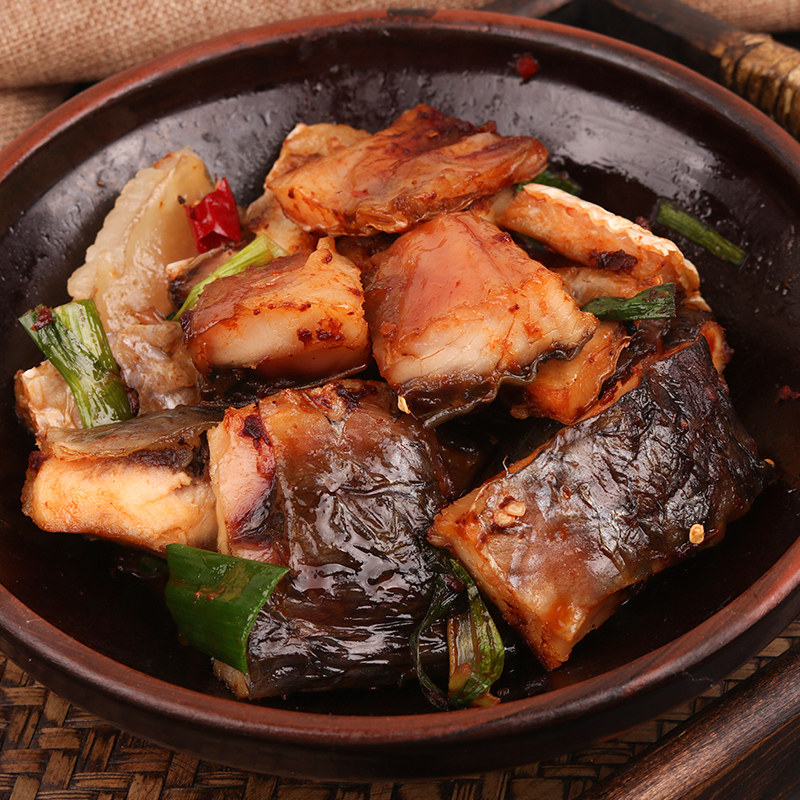 安徽特产风干鱼腊鱼块草鱼阳干咸鱼干干干货鱼干