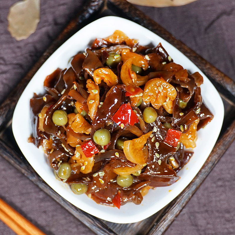 什锦合家欢香辣萝卜木耳豌豆咸菜开胃小菜红油酱菜