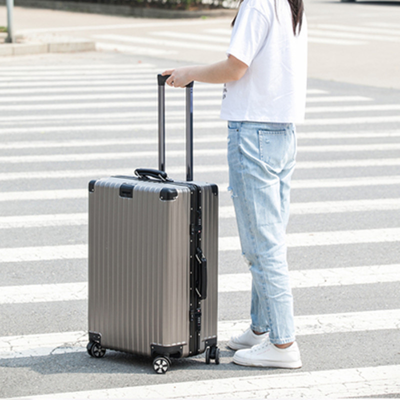 璐璐凯帝拉杆箱22寸24寸铝框平框异形行李密码箱抗摔旅行箱