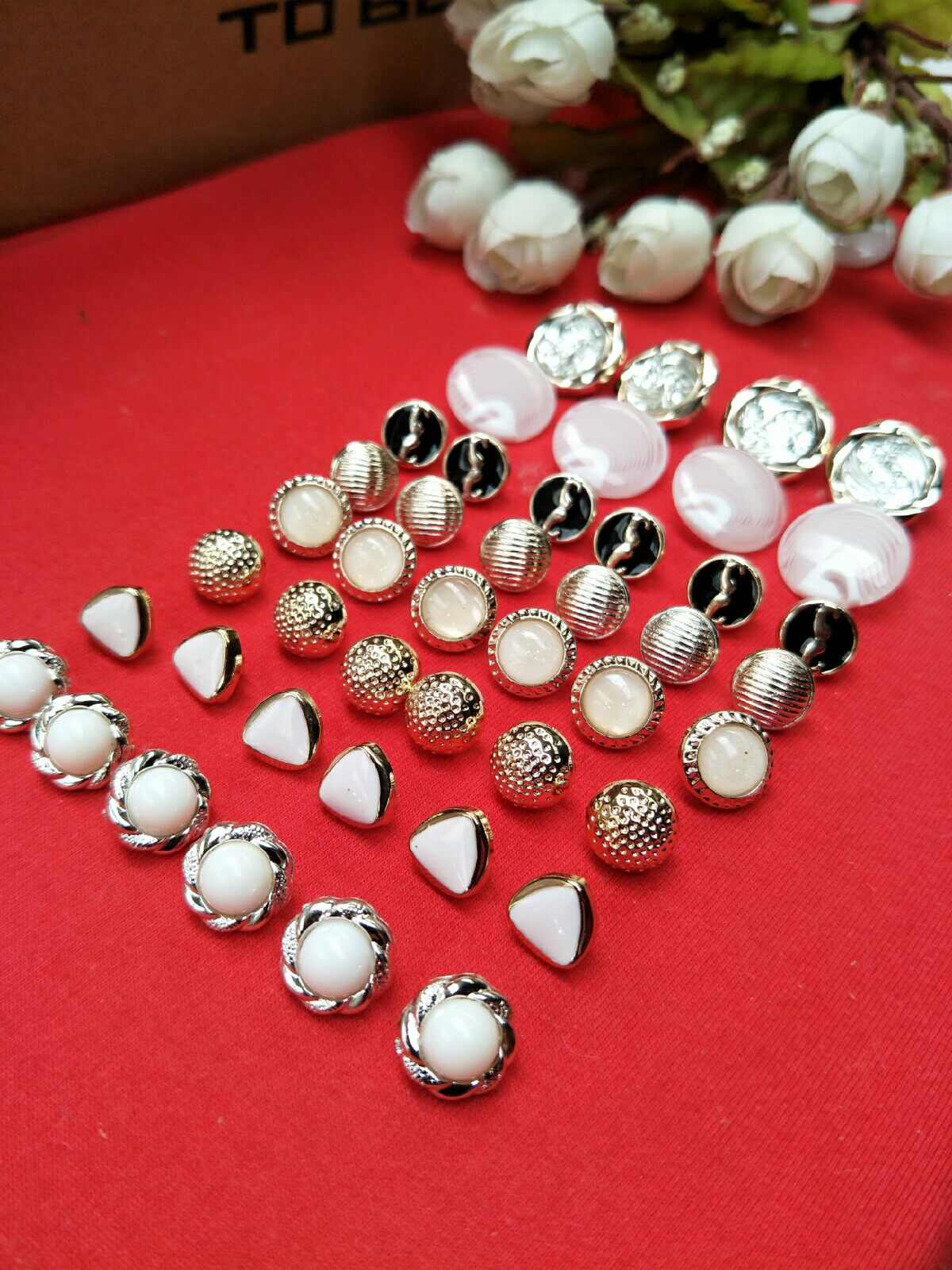 高档衬衫开衫扣子雪纺珍珠百搭女装小纽扣一份纽扣