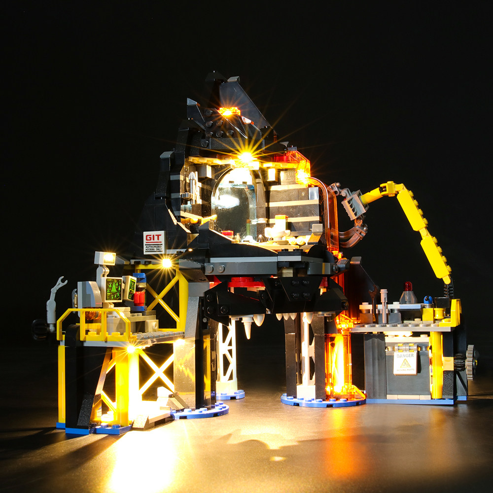 yeabricks适用乐高70631加满满都魔王火山熔岩基地塑料积木