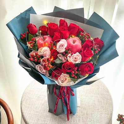 圣诞节鲜花花束礼物心形礼盒平安夜苹果女朋友鲜花速递鲜花速递同城