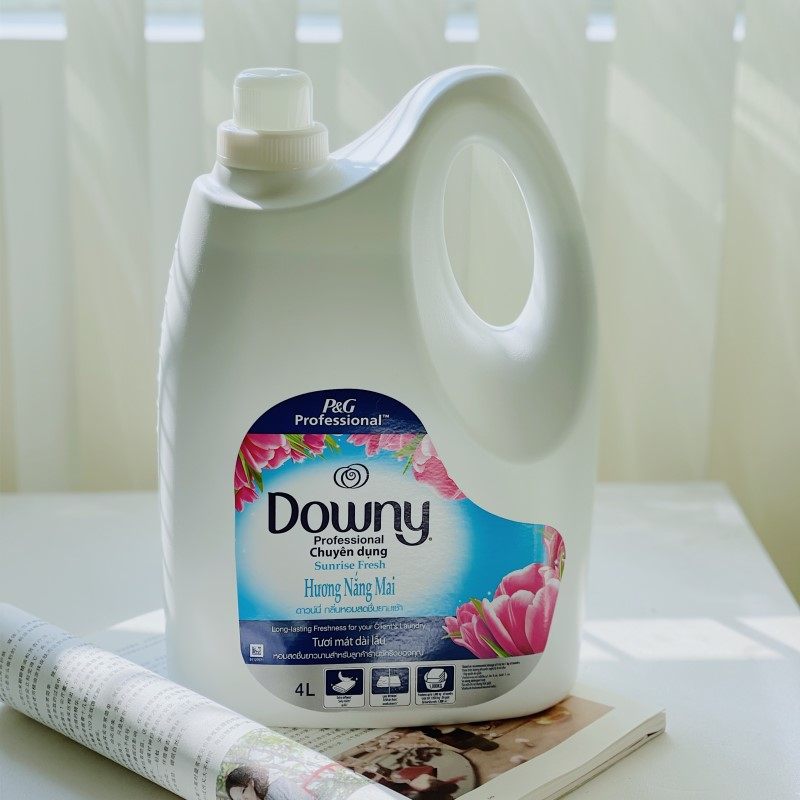 越南柔顺downy留香进口当妮洗衣香味持久4l衣物柔顺剂