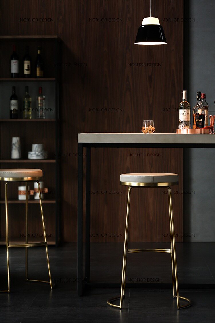北欧铁艺酒吧个性高脚创意吧台桌椅组合金属家酒吧椅