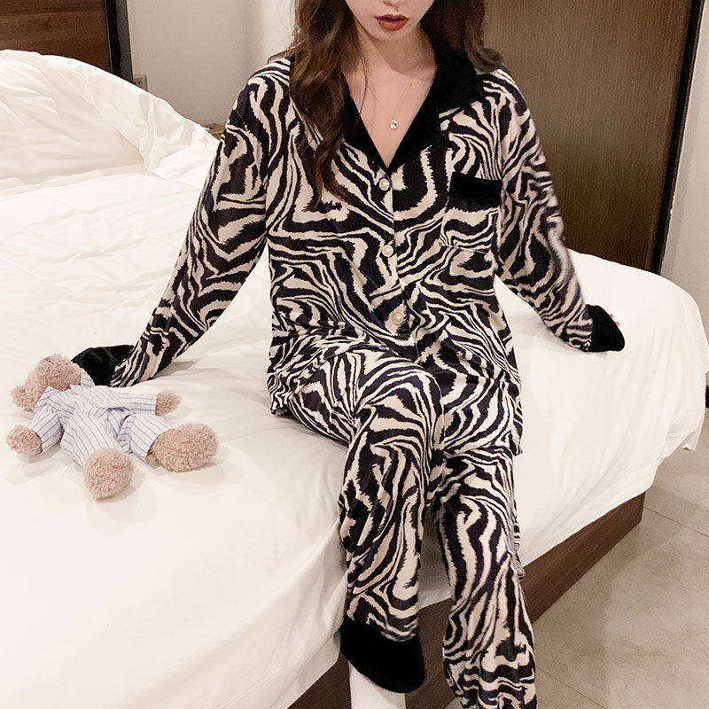 ins韩风斑马金丝绒睡衣女春秋冬季长袖2022年新款睡衣