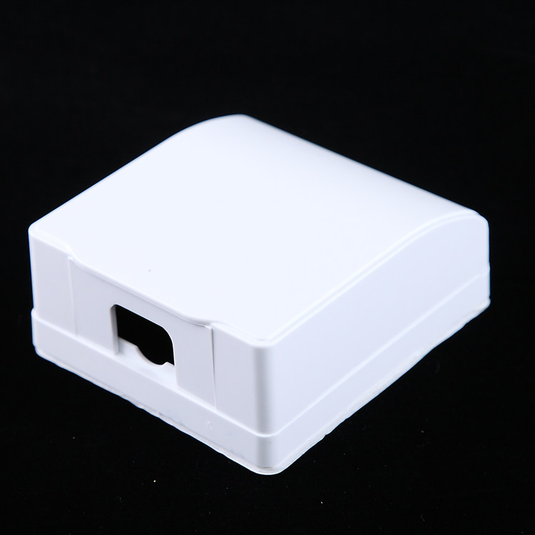 86型白色防水盒粘贴式自粘式防溅盒家用卫生间防水室外暗装保护罩