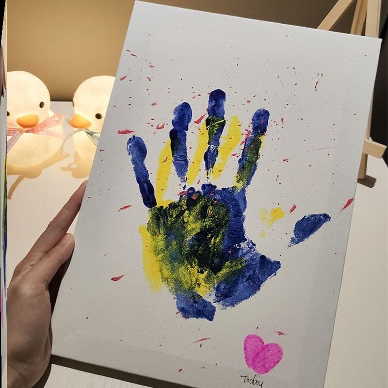 首页 下载app                          彩色情侣手印相框手掌印画