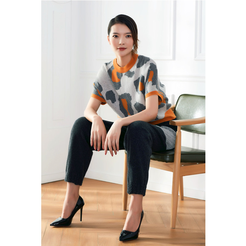 rabbit-warm 蕾沃尔纯兔绒新款 短款 毛针织衫 宽松女上衣 - 爱购网