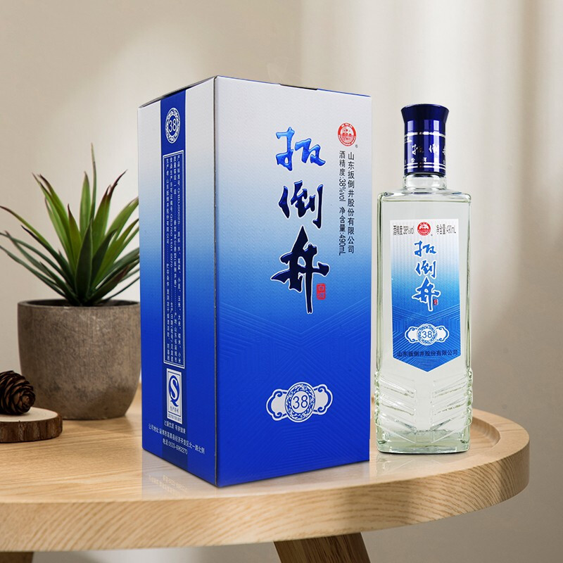 中华老字号:490mlx8瓶 国井 扳倒井 38度粮食酒 礼盒装 138元包邮