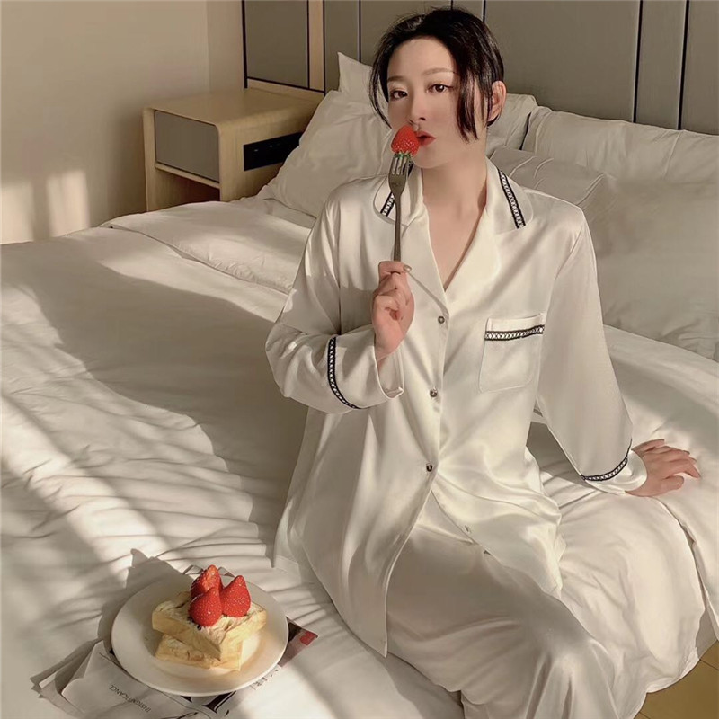 白色真丝睡衣高级气质2021年新款夏季冰丝长袖睡衣