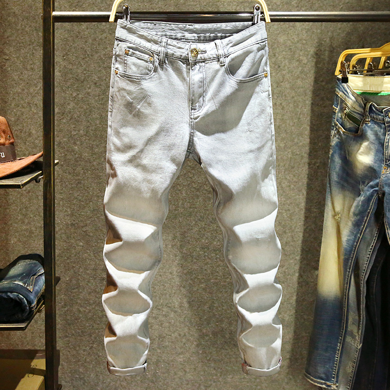 2022春夏季新款浅色水洗牛仔裤男潮牌修身小脚裤子男士韩版复古薄