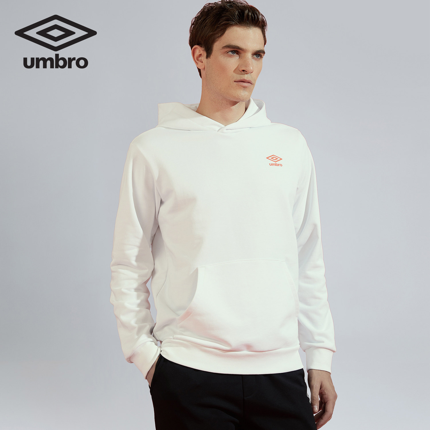 茵宝umbro春秋新款背部变形logo连帽潮流时尚运动休闲运动卫衣