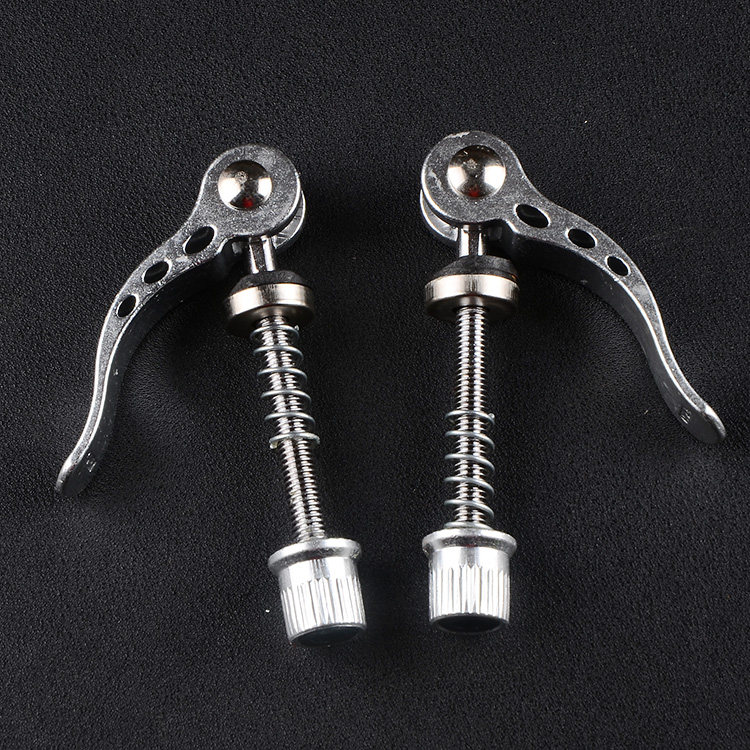 粉碎机螺杆打粉机破碎机研磨机专用原厂卡扣螺丝配件 德蔚通用新款