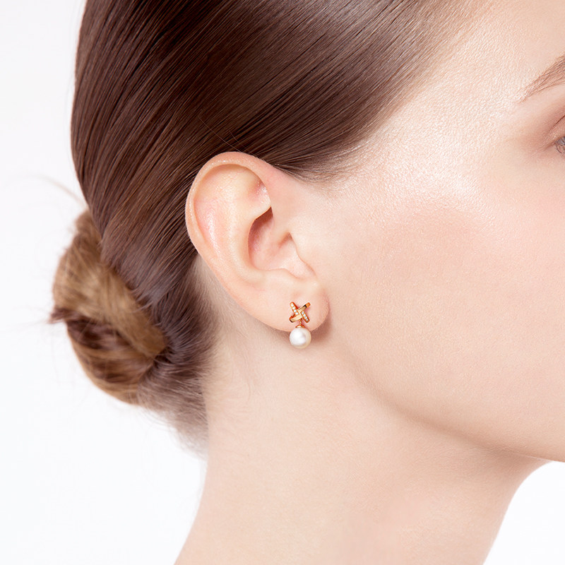 i do 18k金钻石耳饰